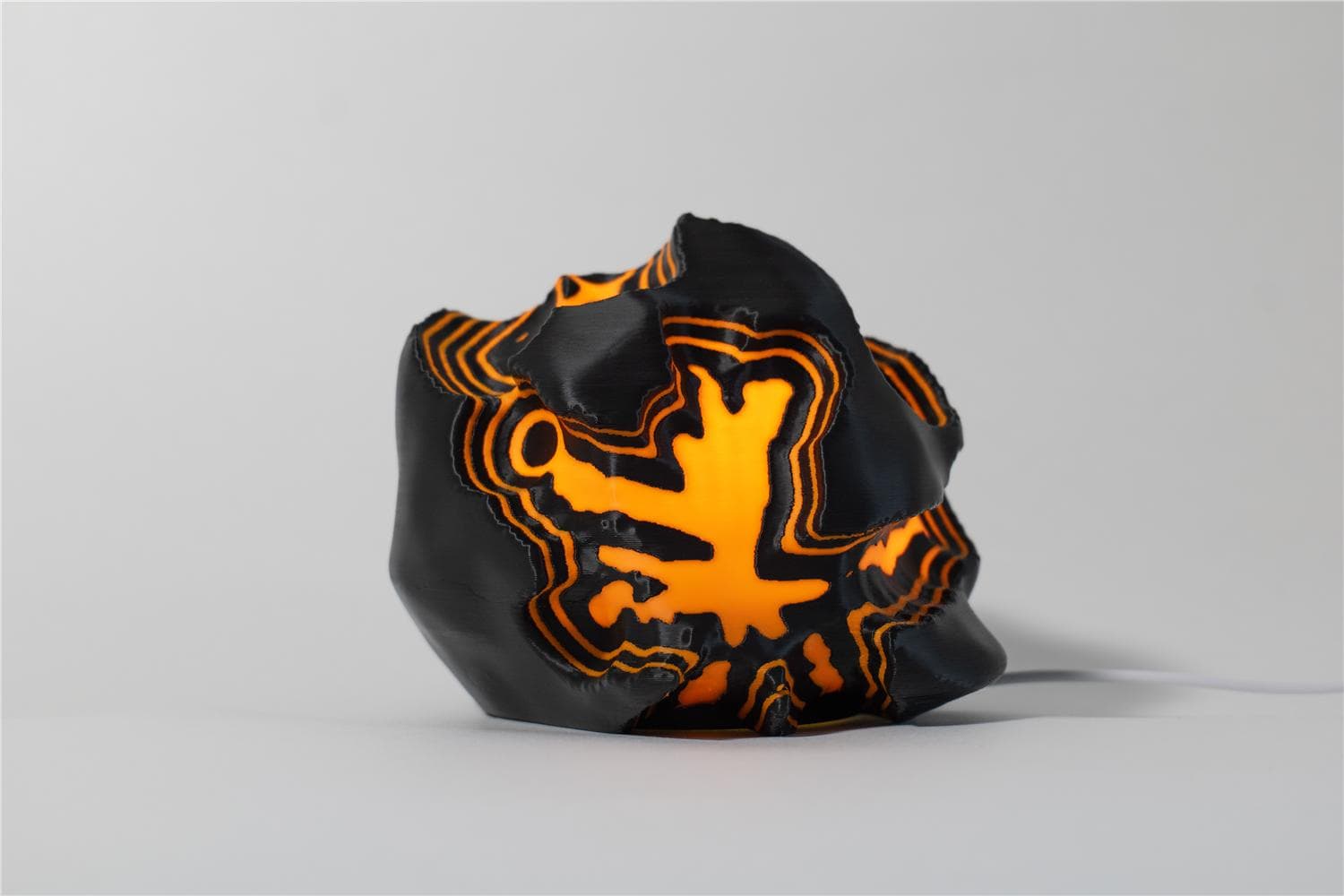 O12-S FIRE SCULPTED MINI LAMP