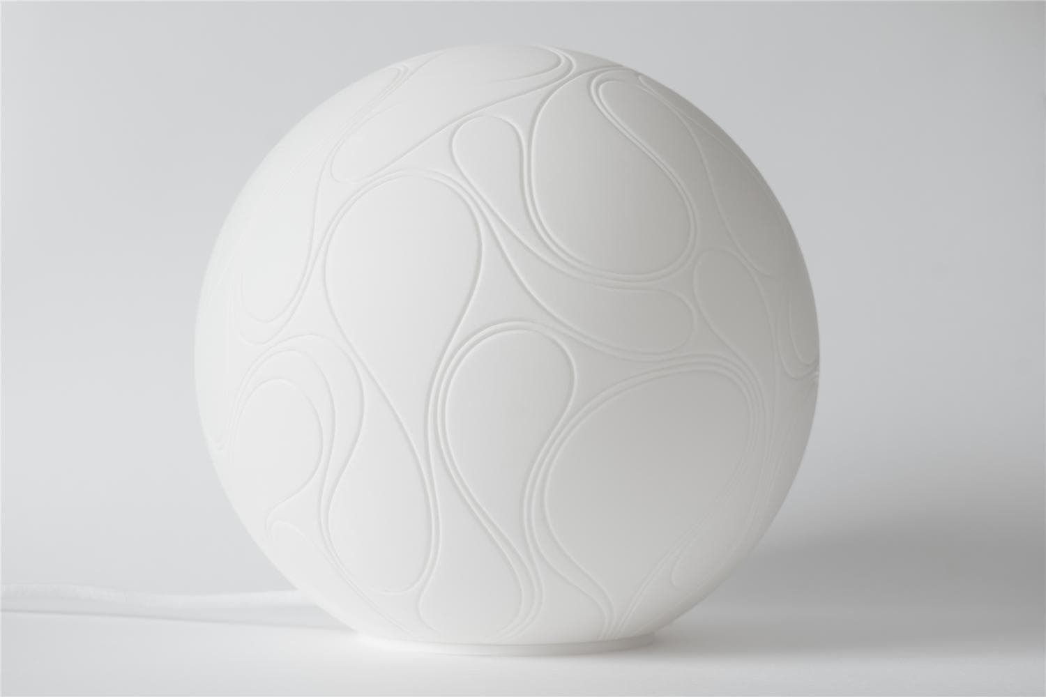 O8 RIVER SCULPTED LAMP